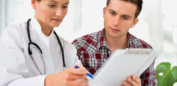 Bild zu Junge Diabetiker - Hohe Hürden beim Übergang ins Erwachsenenalter