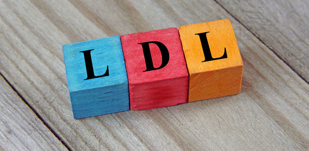 Bild zu 20 Jahre Follow-up - Statin-Einsatz bei familiärer Hypercholesterinämie