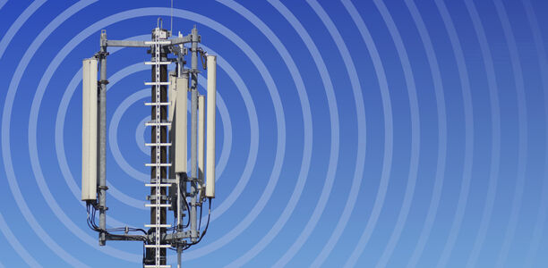 Bild zu Mobilfunknutzung - Kein erhöhtes Hirntumorrisiko für Kinder