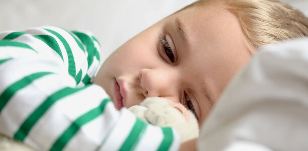 Bild zu Studie - Wie häufig entwickeln Kinder Long COVID?