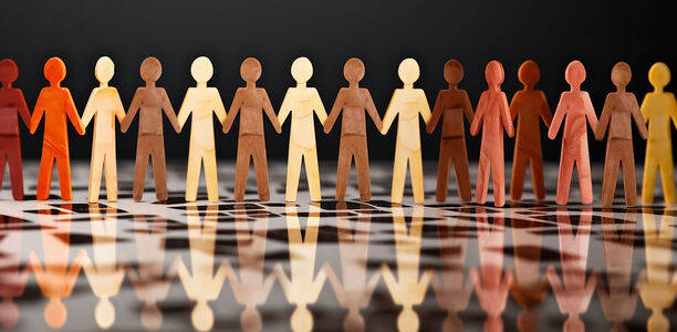 Bild zu Studie - Begünstigt Diskriminierung in der Kindheit Adipositas?