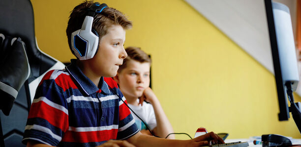 Bild zu Prävention - Sprachdefizite durch übermäßigen Mediengebrauch – was Pädiater tun können