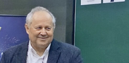 Bild zu Professor Manfred Wildner ausgezeichnet - Brückenbauer zwischen Wissenschaft und Praxis 