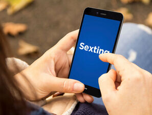 Bild zu  EU-Vorschläge aus familienpolitischer Sicht - Bekämpfung des sexuellen Missbrauchs von Kindern im Internet