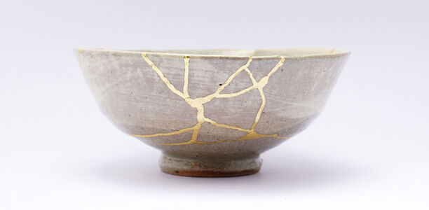 Bild zu Praxiskolumne - Kintsugi – vom Umgang mit Lebensbrüchen