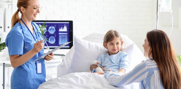 Bild zu Kind in der Klinik? - Eltern schätzen kritischen Zustand oft richtig ein