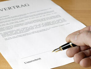 Bild zu  "Pakt für Kindergesundheit" - DGSPJ unterzeichnet und rückt vier Themen in den Fokus