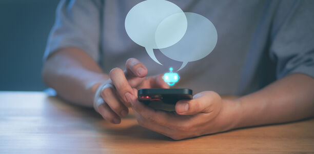 Bild zu Künstliche Intelligenz - Chatbots bei Lösung psychischer Probleme junger Menschen stark im Kommen